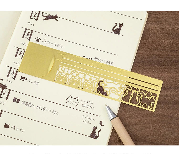 Midori Clip Ruler With Stencil
